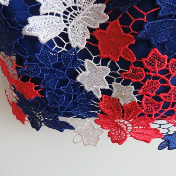 ELOQUII STUDIO Red White Blue Lace Overlay Sheath Dress Evening - Size US 14 - Picture 11 of 16